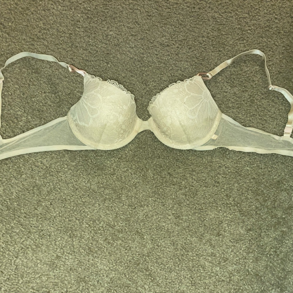 Victoria’s Secret bra